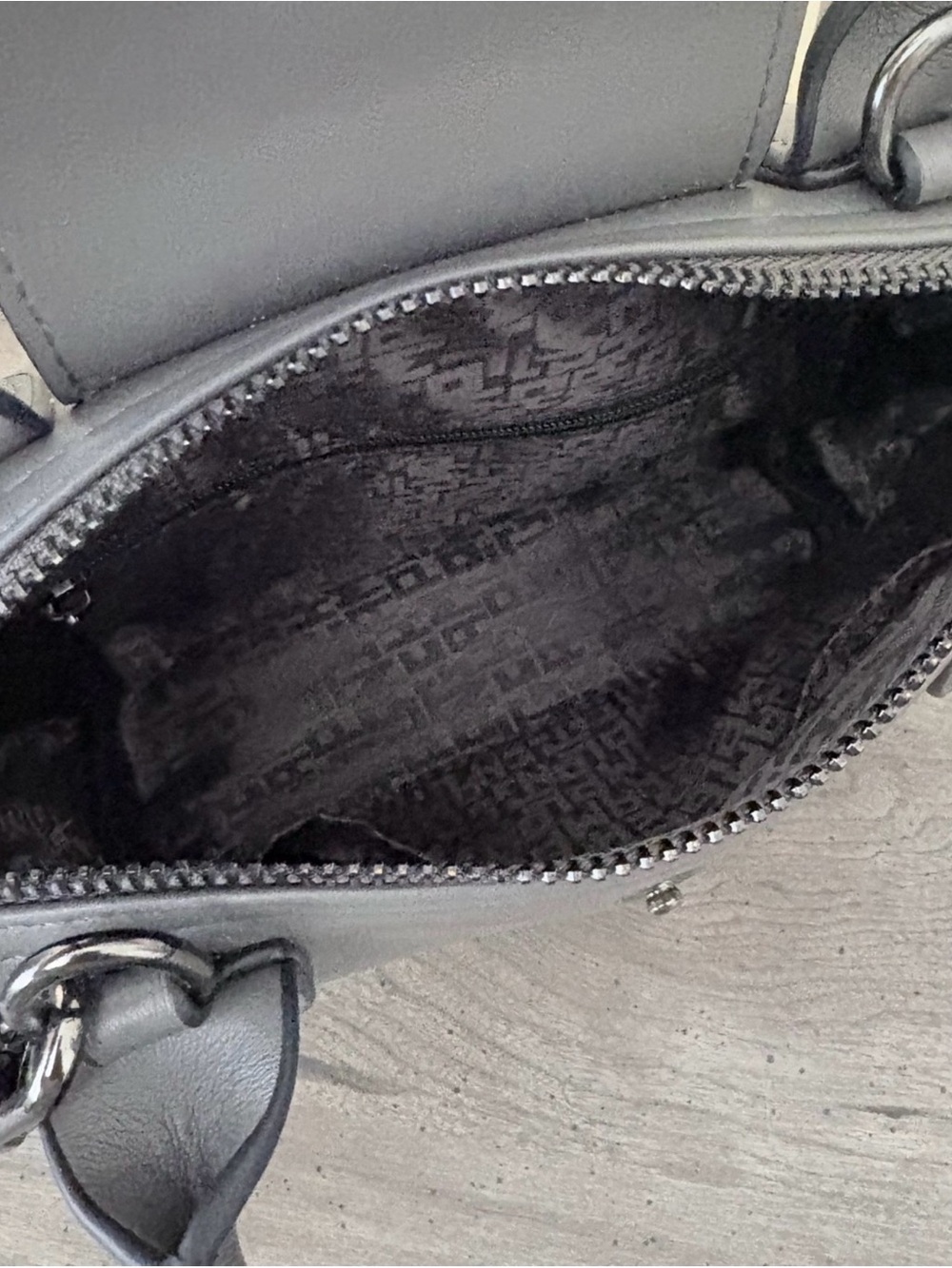 Longchamp Le Pliage Xtra XS • Turtledove Grey • Crossbody + Top Handle - Picture 7 of 8
